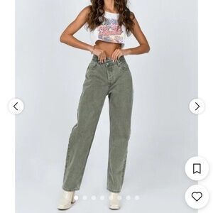 Green High-Waisted Jeans